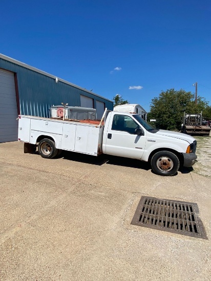 2005 Ford Diesel runs and drives