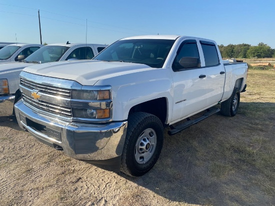 2016 Chevy 2500 HD Crew Cab 4x4 3/4 ton Gas Leather miles TMU Runs & Drives Clean Title Vin#85258