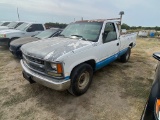 2002 Chevy 2500 Runs & drives AC Works has title
