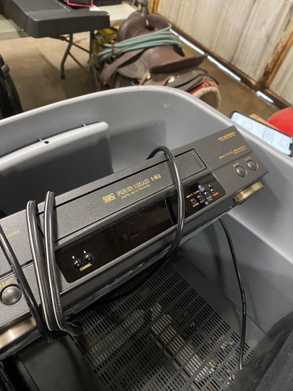 Kenwood surrond sound system & 60 Party hats