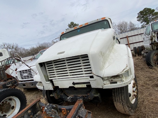 2001 International 4700 Parts Truck