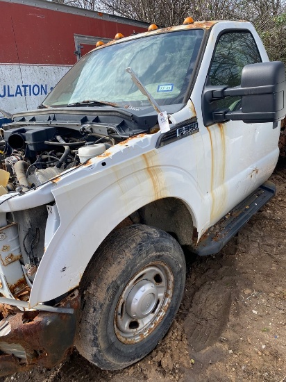 2012 Ford Super Duty parts Truck has title vin#BEB77156