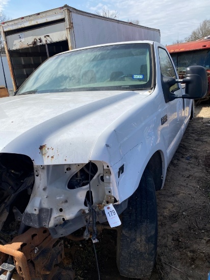 2002 Ford  F250 Parts Truck No motor