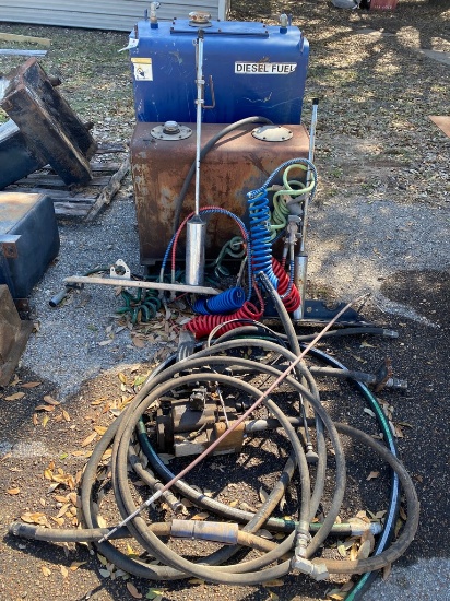 2 Fuel Tanks,Air lines, Hydraulic Lines with pump