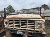 Ford F-600 Flatbed 4 Speed non running