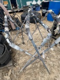 2-Paint stands
