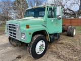 1982 International S1900 Parts truck