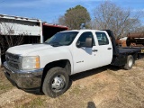 2011 Chevy 3500 Crewcab Flatbed 6.6 duramax 223k runs & drives no issues clean title 14K