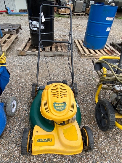 Yardman 675HP 21" Cut push mower