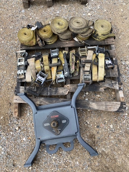 Pallet of 12 straps & ratchets