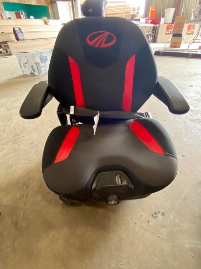 New Mahindra Tractor Seat with base