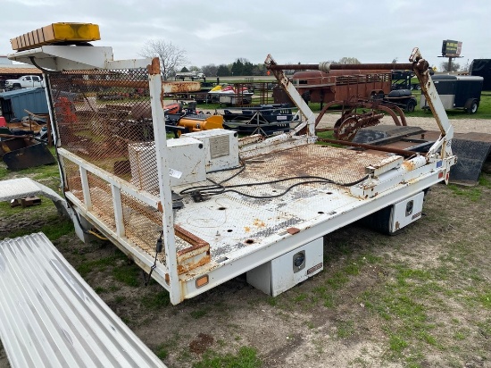 12ft. Flatbed with hydraulic Lift, hose reels,weather guard side boxes