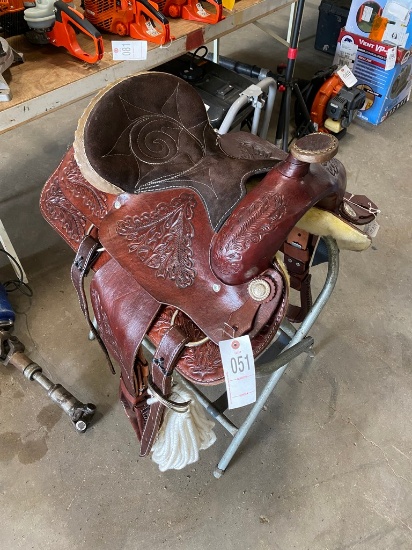 Brand new saddle no rack