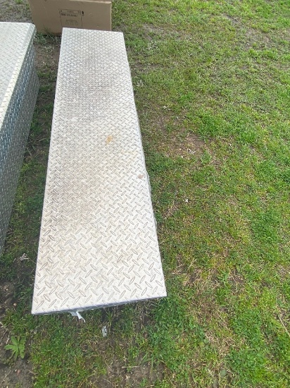 Diamond plate tool box for small truck