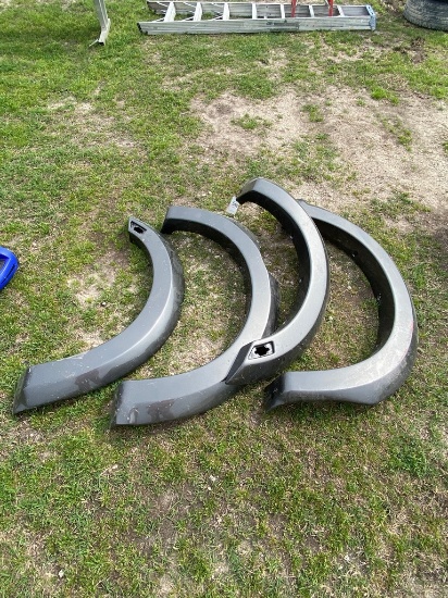 Ford F150 Rapter finder flares