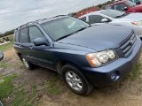 2002 Toyota SUV V6 4WD 206,4072 miles runs and drives clean title