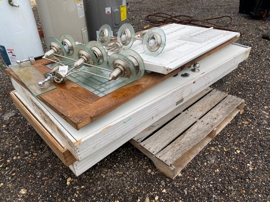 Pallet of 3 doors,shutters & light fixtures