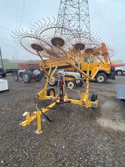 Vermeer W-22 8 Wheel Hay Rake