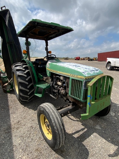 JD 5400 3333 Hrs runs &operates JDHay cutter,JD Rake Package