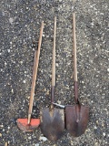 Bundle of yard tools