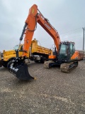 2021 Doosan Model DX140LC-5 31 Hrs, Quick Release Bucket, Aux Hydraulics Perikins Engine Like new