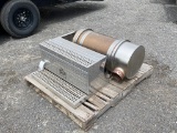 Semi Diamondplate Side box /step & particulate filter