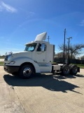 2009 Freighltiner Columbia Day Cab shows 1192668 K miles, Detroit engine 10 speed trans runs & drive