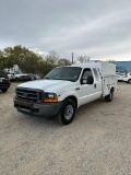 2001 Ford F250 Utility Box truck runs and drives no issues