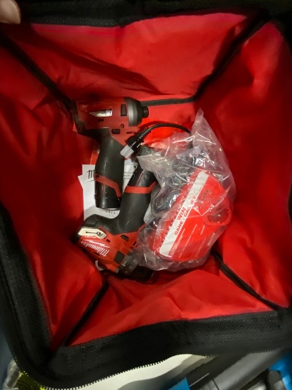 Milwaukee M12 Fuel Drill Drives & impact Driver,Battery & Charger