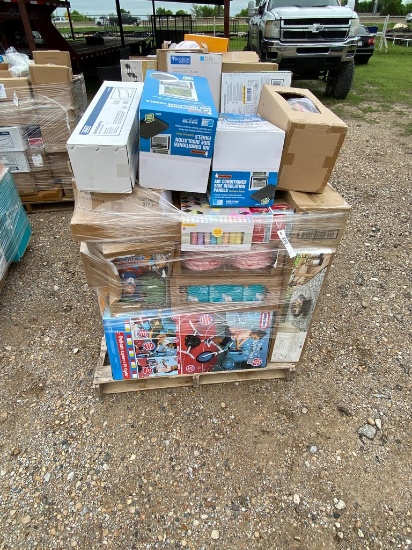 Pallet full of home goods,lights,kids toys misc.