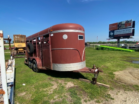 1990 16' Bonanza Stock Trailer with split gate has registration papers