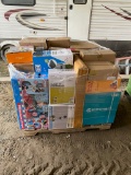Pallet full of home goods,lights,kids toys misc.