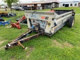 New Idea 14' Manure trailer
