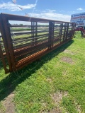 5-24ft. Free standing panels with walk throu gate