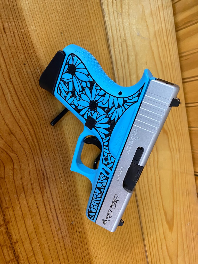 New Glock U3 9MM Miss Daisy Edition 2 grad Mags | Proxibid