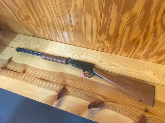 New Rossi 22LR 18" SN#7CG056554P