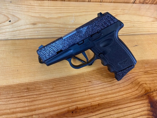 SCCY DVG-1 9MM Black Glitter Slide,2Mags Sn#D021037