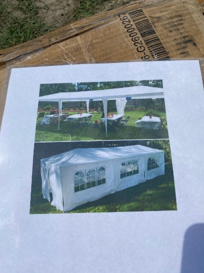 Party tent Brand New 10x30