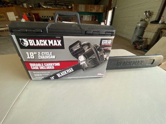Black Max 18" 2 Cycle Chain Saw