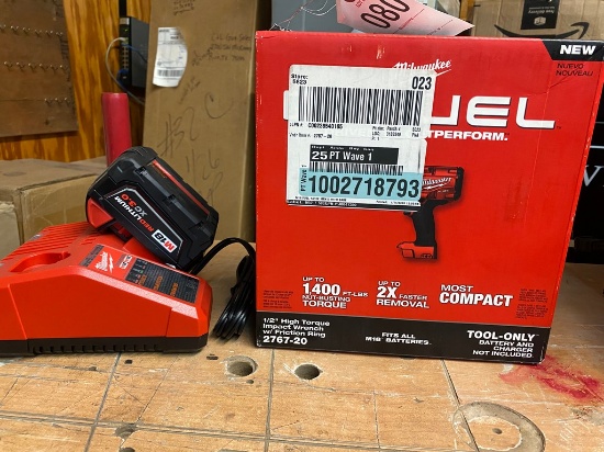 New Milwaukee Fuel 1/2 impact with 30 Battery & charger