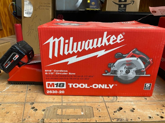 New Milwaukee circular Saw with 5.0 Battery & Charger