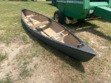Discovery 160 Canoe with Paddles