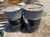 2 Barrells with lids