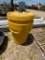 Plastic Barrel with lid with fence clamps