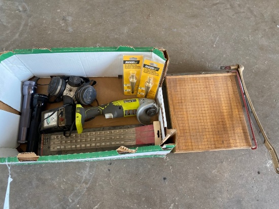 Ryobi Grinder,drill bits,paper cutter