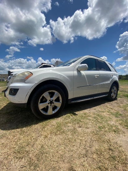 2010 Mercedes ML350 4 Matic 168,795K cold AC