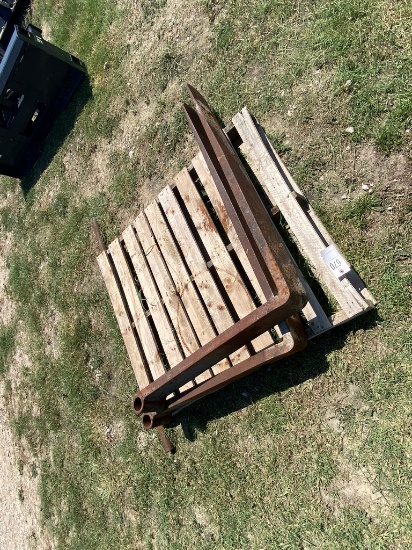 Large Pallet forks with bar