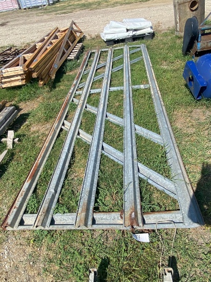 12' Gate