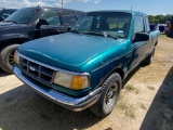 1994 ford Ranger Ext Cab 5 Speed runs & Drives Clean Title Vin#28268