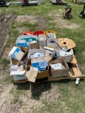 Pallet of shower & bathroom hardware